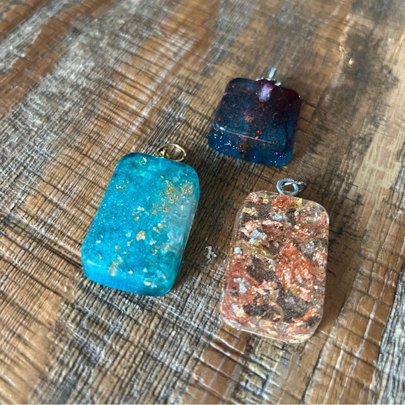 BUNDLE DEAL - 3 Handmade Resin Pendants - Picture 2 of 3